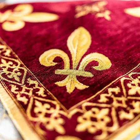 Des Chevaliers - Designed By C.m * Selestat