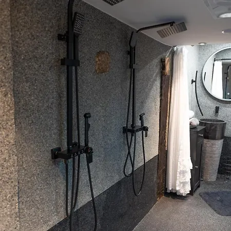 Des Chevaliers - Designed By C.m *